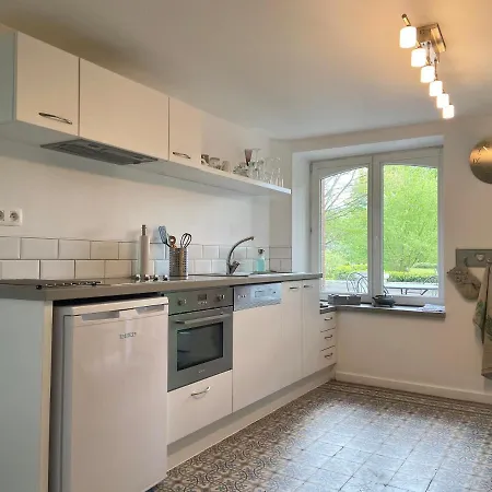 La Villa Louise Ставело
