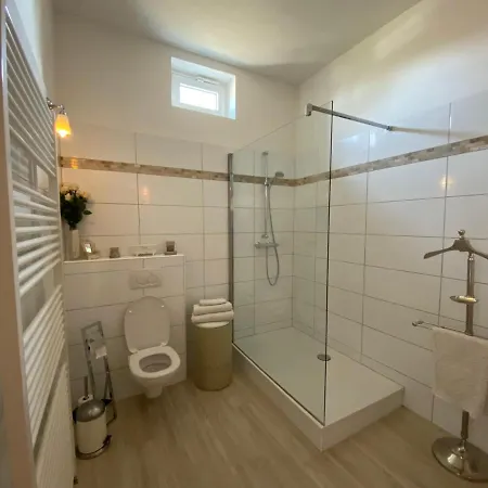 בית נופש La Villa Louise *